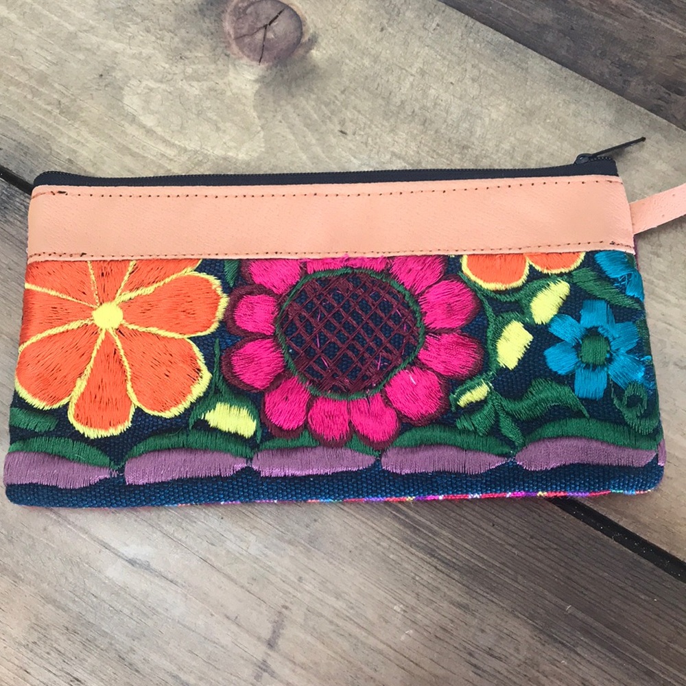 Handmade wristlet with leather and embroidered